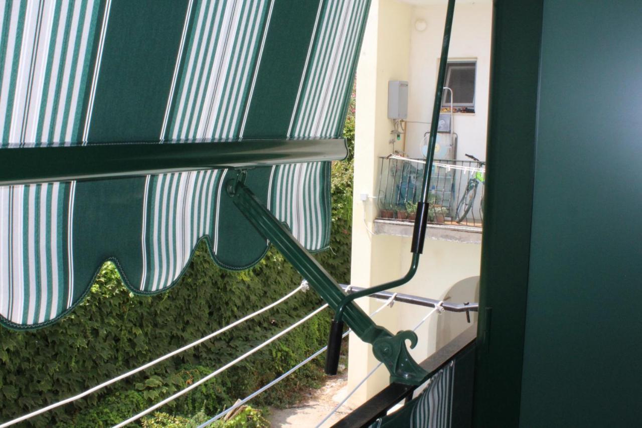 La Casa Ridente : Ischia Porto Διαμέρισμα Εξωτερικό φωτογραφία
